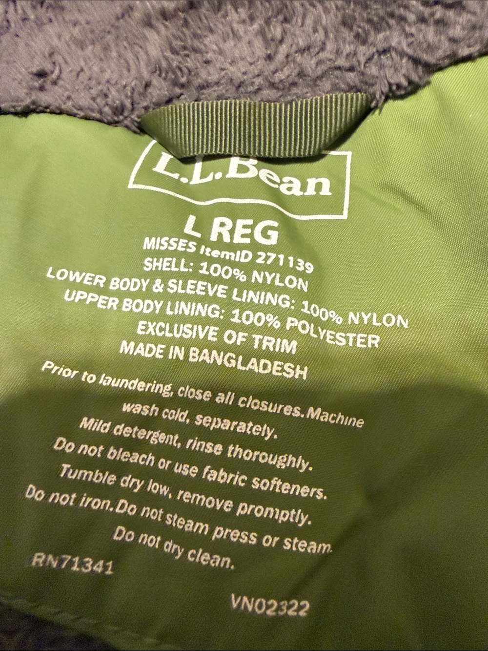 L.L. Bean Olive Green Hooded Insulated Parka - Picture 4 of 4
